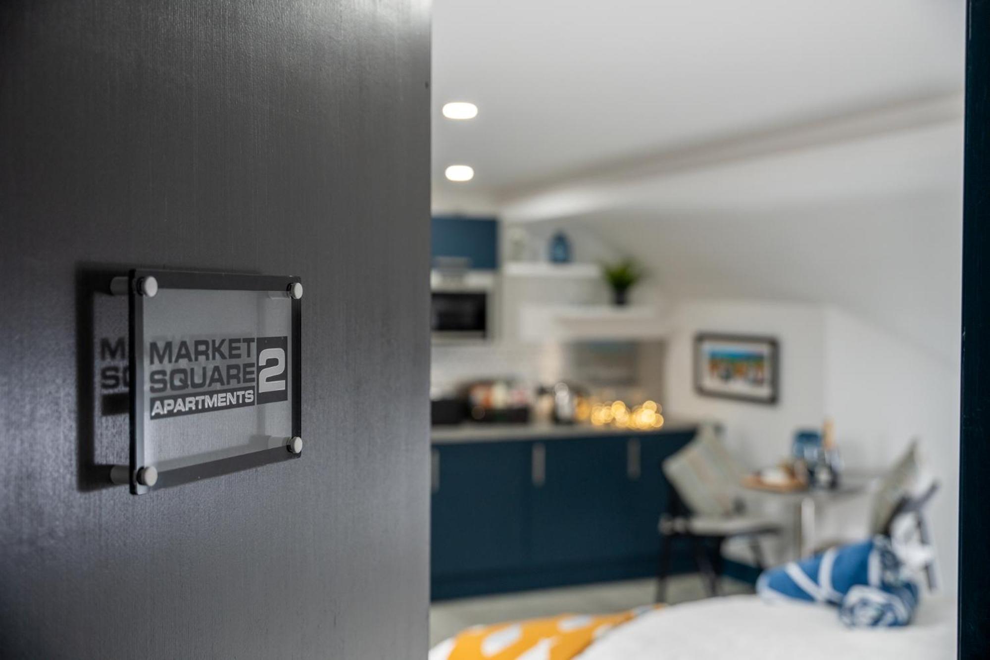 Market Square Apartments บุชมิลส์ ภายนอก รูปภาพ
