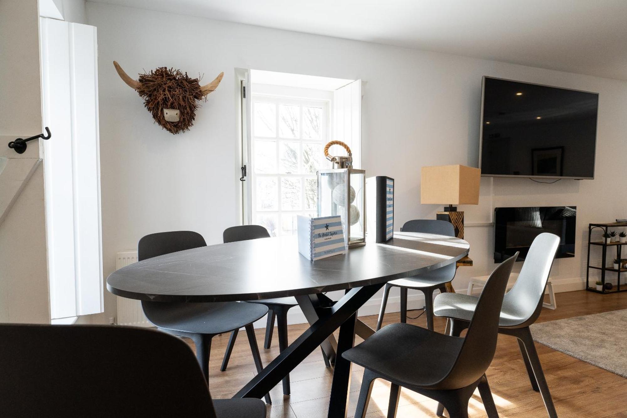 Market Square Apartments บุชมิลส์ ภายนอก รูปภาพ